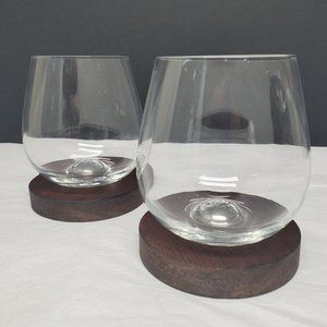 Aura Self Aerating Stemless Wine Glasses Set of 2 Spill Resistant With Coasters